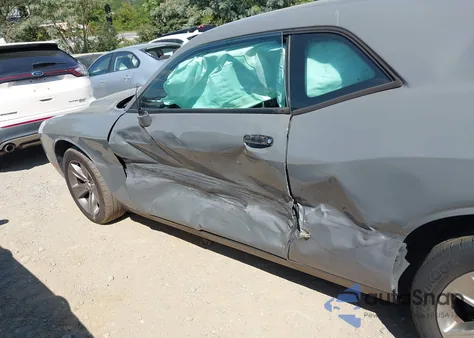 2019 Dodge Challenger Sxt z USA, uszkodzony, nr VIN 2C3CDZAG2KH733395